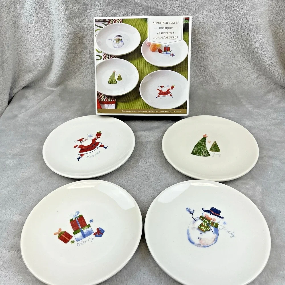 Pier 1 Imports Christmas Holiday Appetizer Plates Set of 4 Unused in Open Box